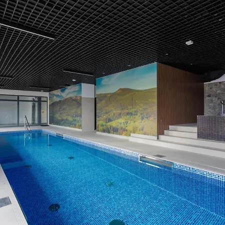 Gorska Odnowa Park アパート シクラルスカ・ポレンバ